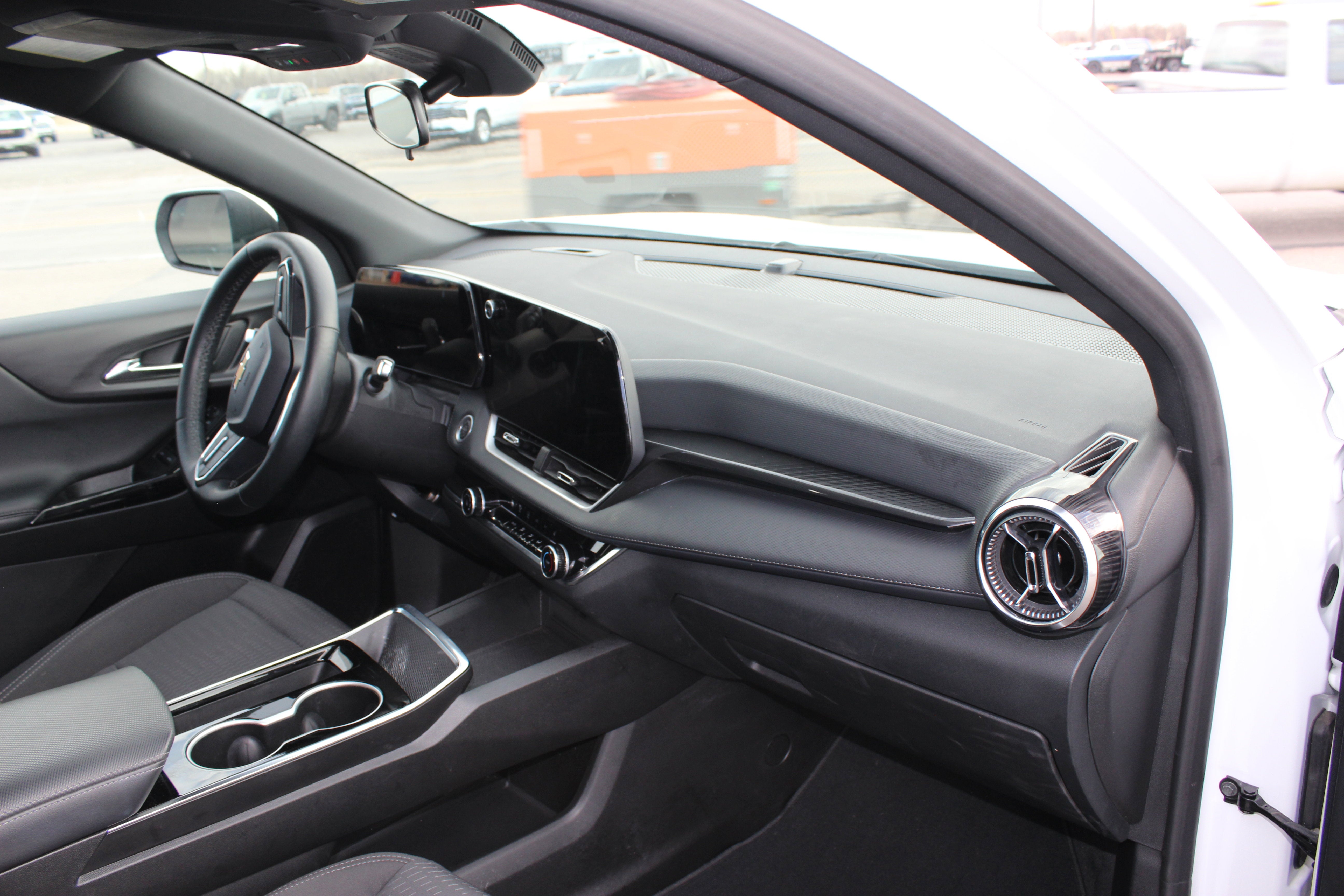 2025 Chevrolet Equinox AWD LT