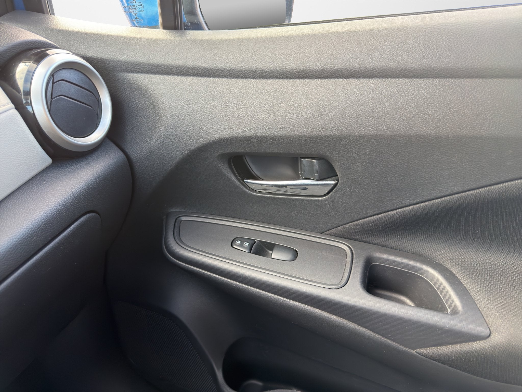 2021 Nissan Versa SV Xtronic CVT
