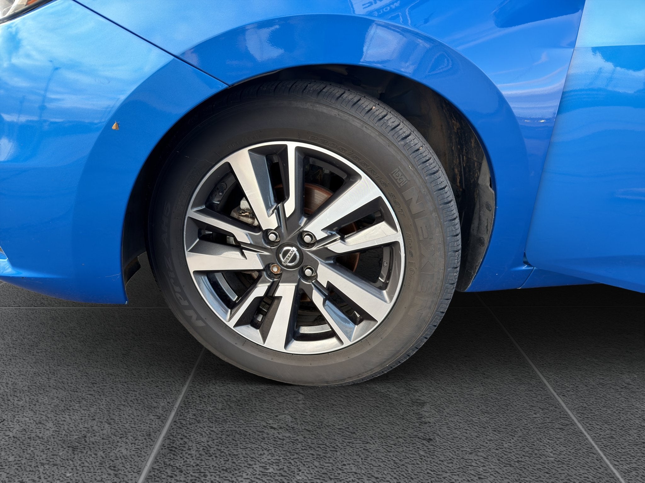 2021 Nissan Versa SV Xtronic CVT