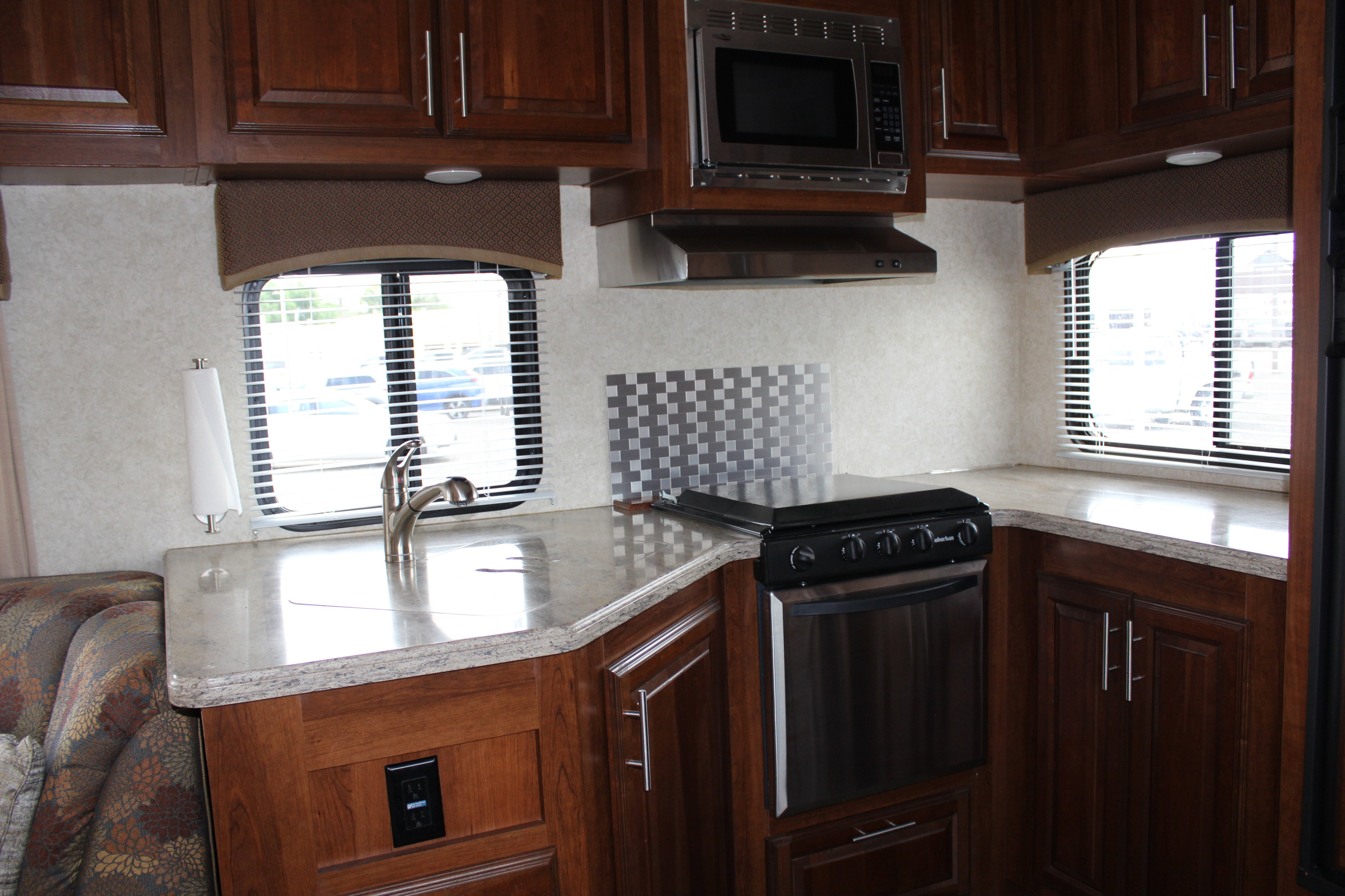 2014 Forest River Wild Cat Base