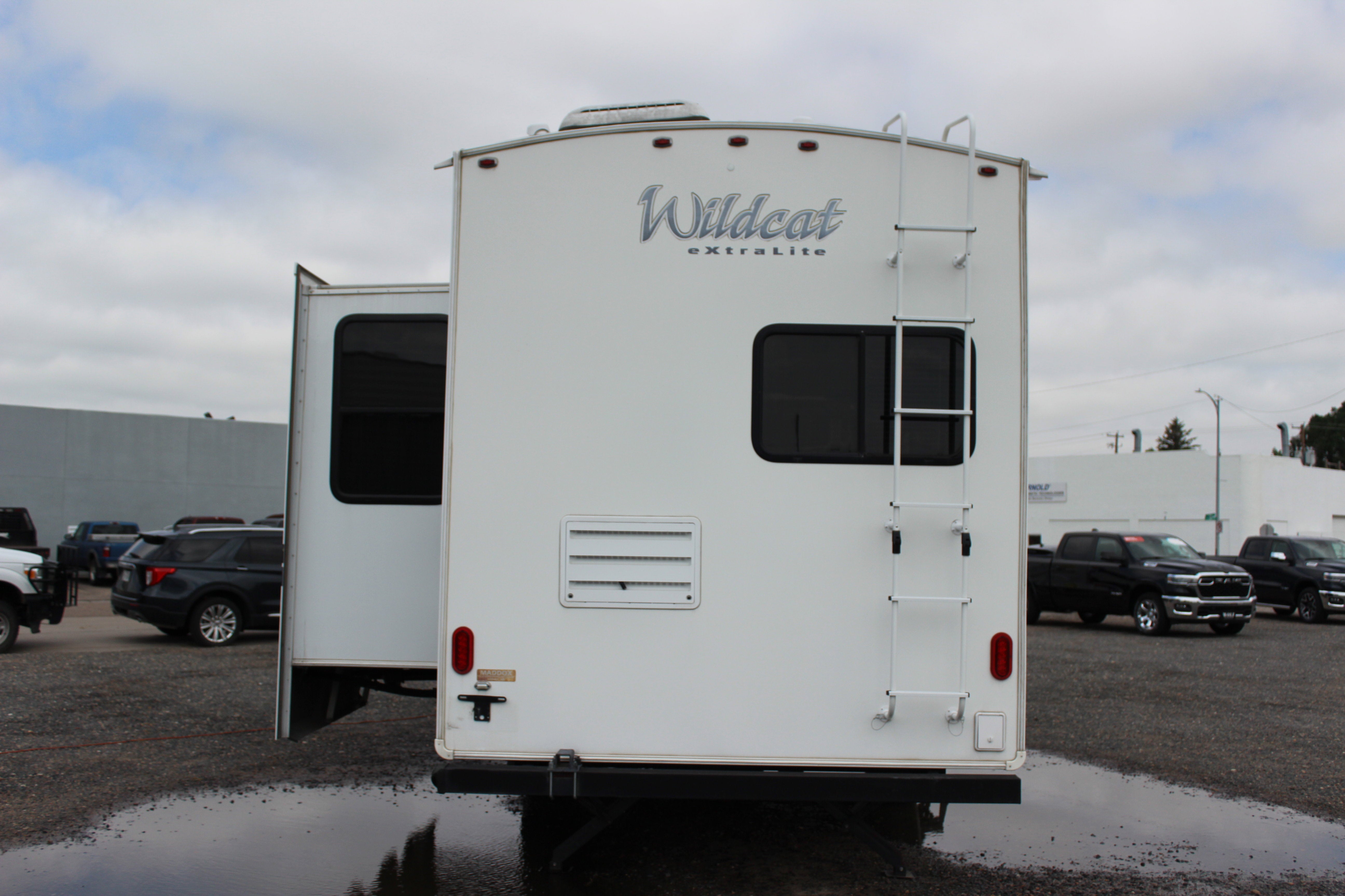 2014 Forest River Wild Cat Base