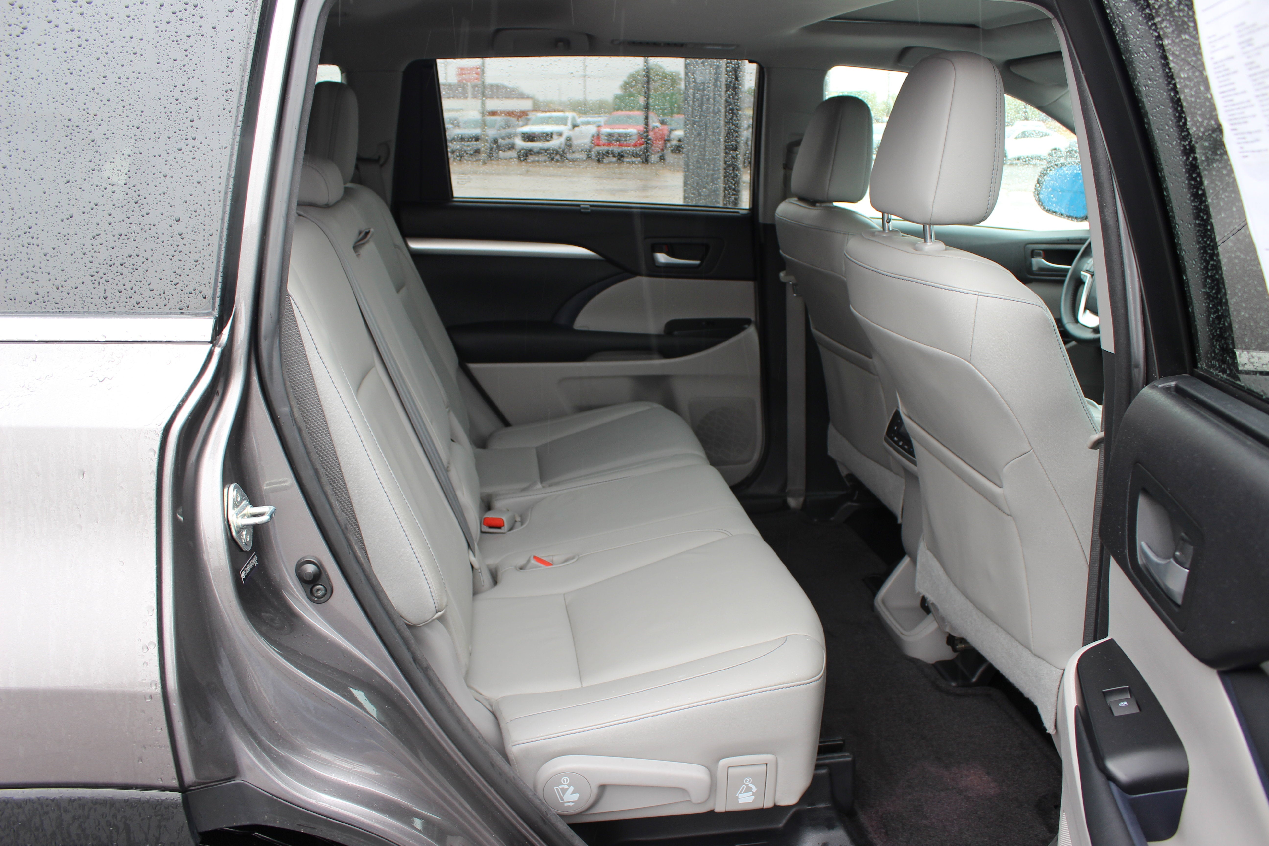 2014 Toyota Highlander XLE V6