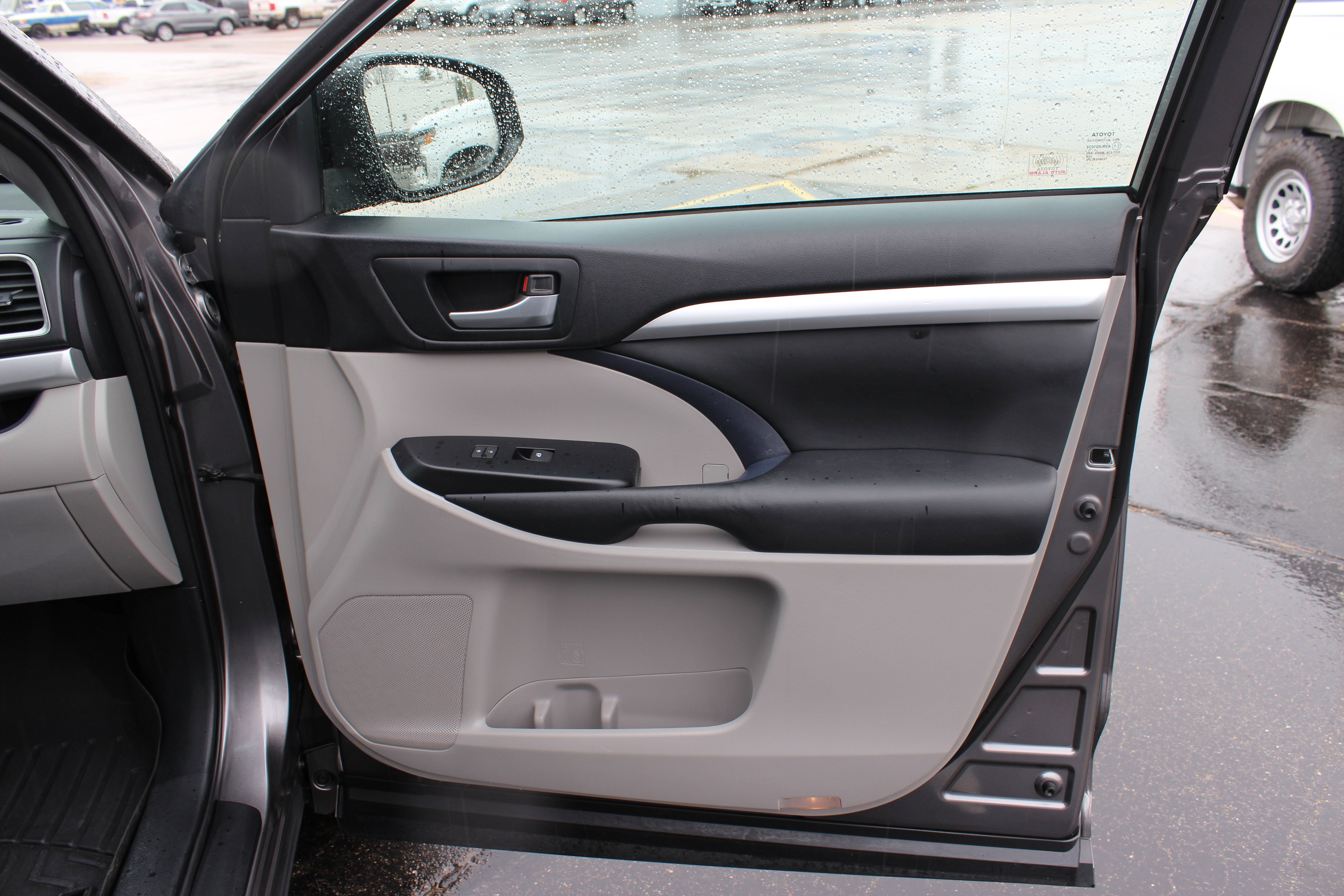 2014 Toyota Highlander XLE V6