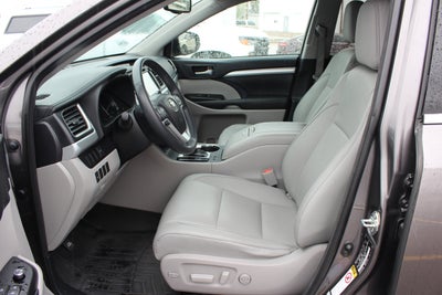 2014 Toyota Highlander XLE V6