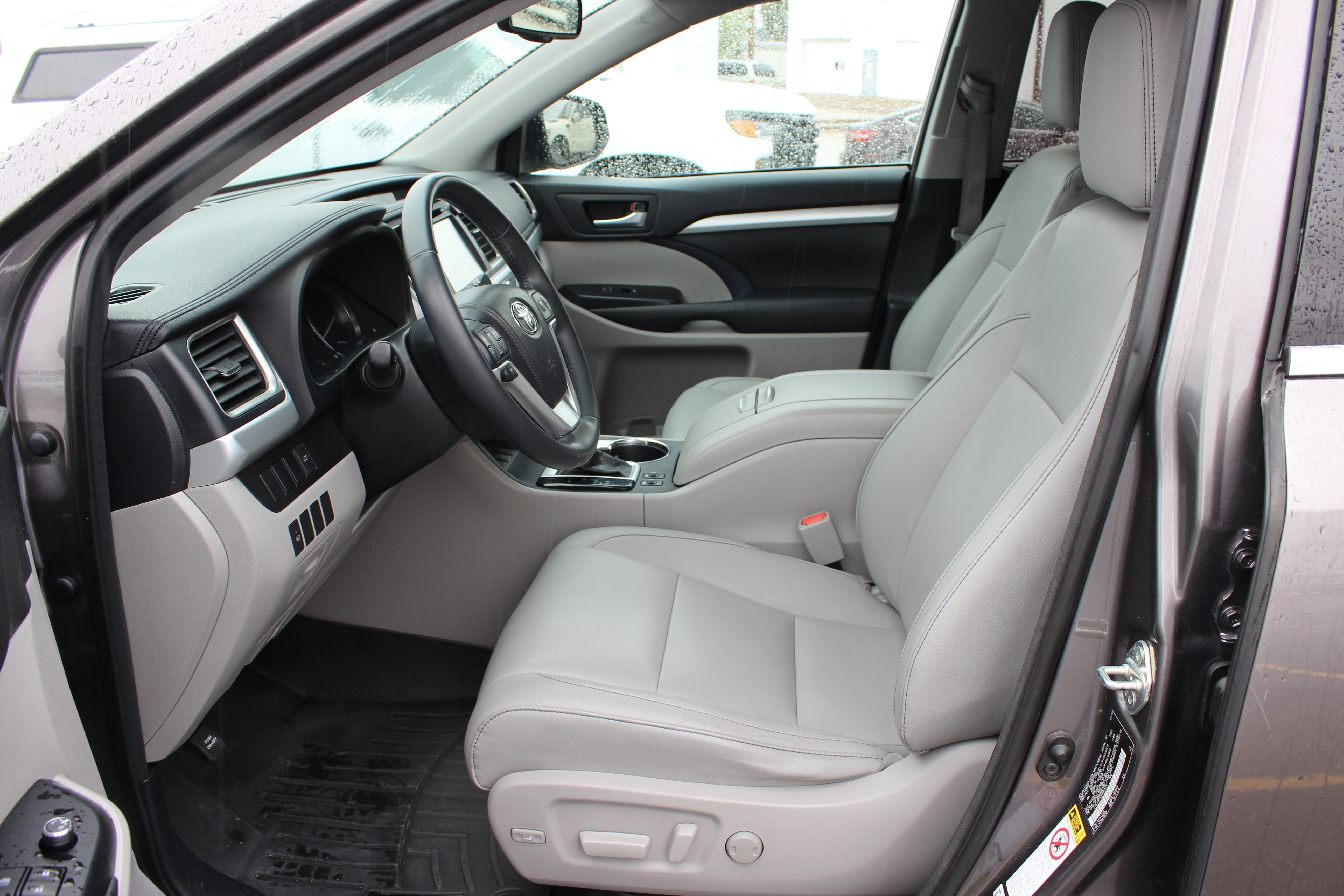 2014 Toyota Highlander XLE V6
