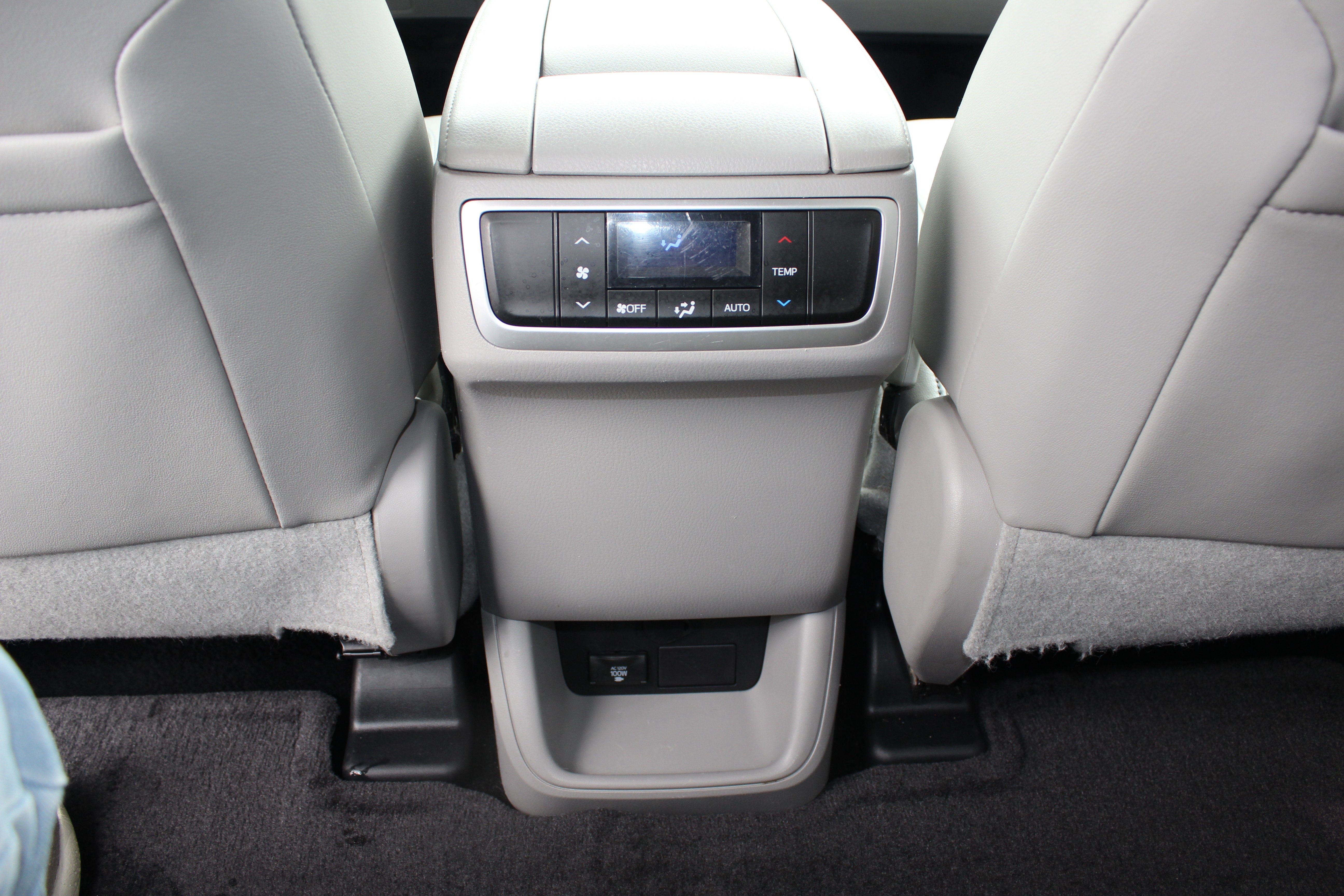 2014 Toyota Highlander XLE V6
